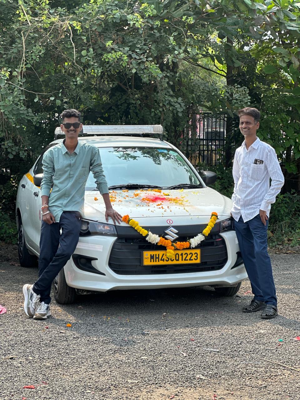 Sourabh Travels Car Gallery